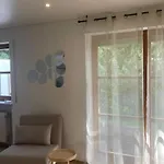 Апартаменты With Private Garden & Garage *